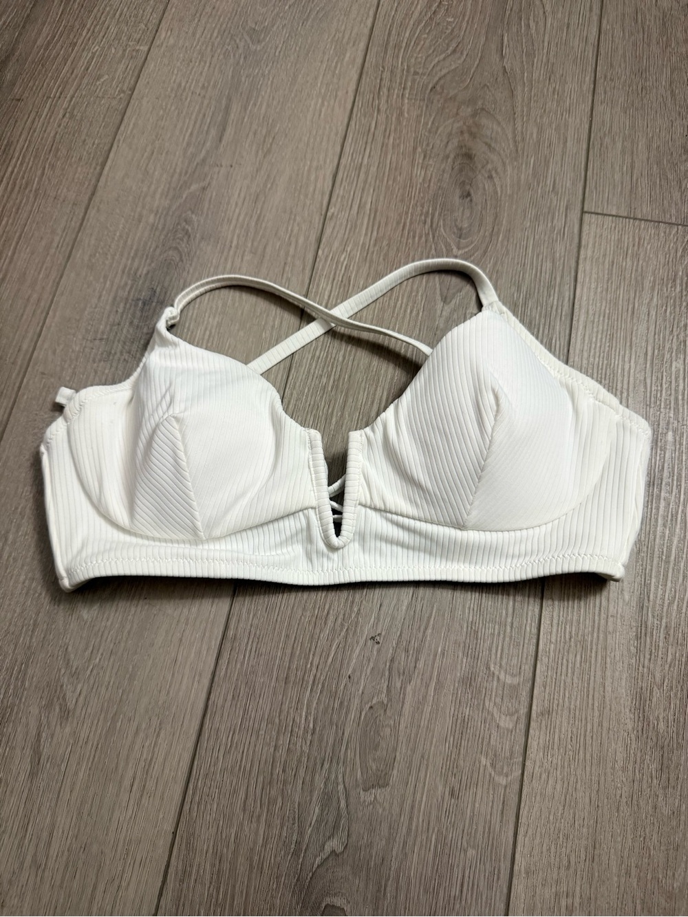 NWOT Shade & Shore White Ribbed V-Wire Bikini Top